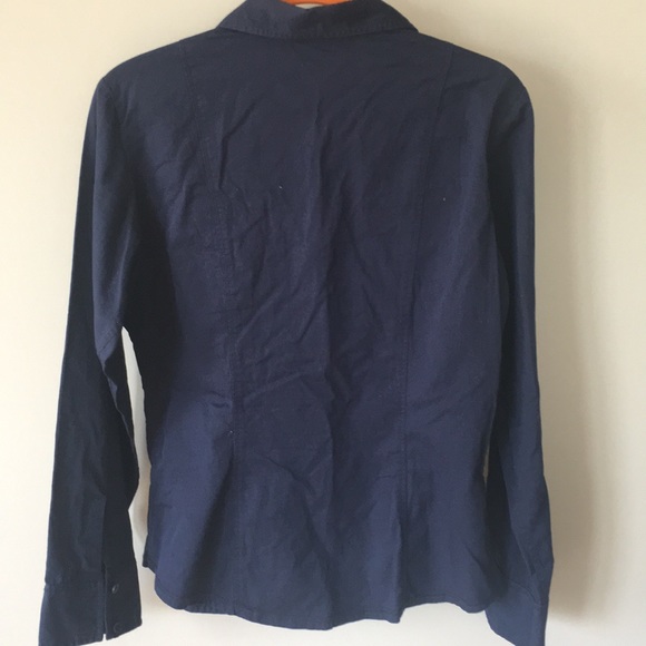 The North Face fitted blue button down - Picture 4 of 4